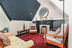 Host Stay The Cliff Greenhouse