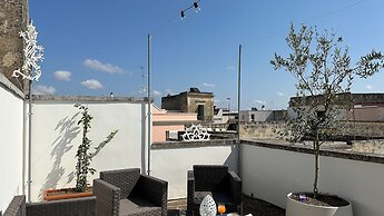 Welcomely - Celi Blu Apartments