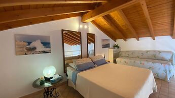Welcomely - Celi Blu Apartments