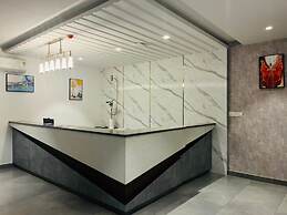 Roots Luxury Suits & Banquets