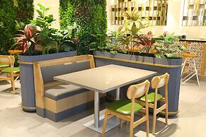 Roots Luxury Suits & Banquets