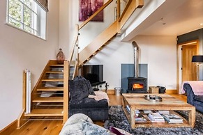 Host Stay The Chapel in Thornham
