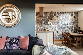 Host Stay The Chapel in Thornham
