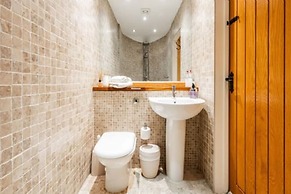 Host Stay The Chapel in Thornham