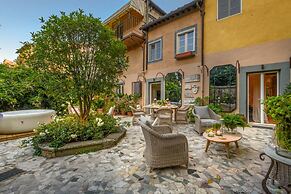 The Garden Lodge in Lucca