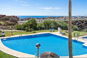 Cozy Getaway With Pool in Riviera del Sol - Ref 99