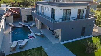 Villa Jollie Zadarvillas