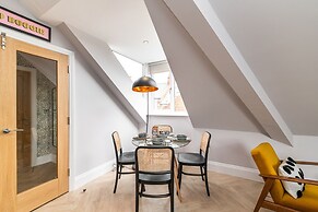 Chelmsford Loft 6 Penthouse