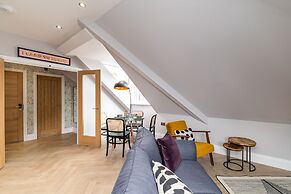 Chelmsford Loft 6 Penthouse