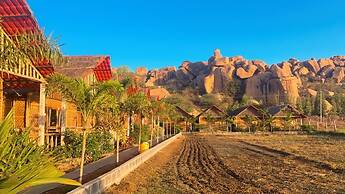 Oshos Organic Resort Hampi