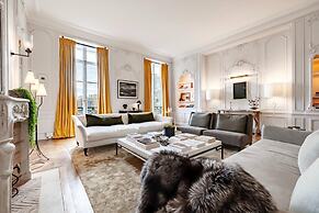 Luxury 3BR Flat Near the Champs Elys es