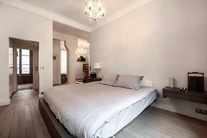 Luxury 5BR House Close to the Arc de Triomphe