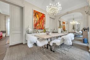 Luxury 5BR House Close to the Arc de Triomphe