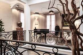 Luxury 5BR House Close to the Arc de Triomphe