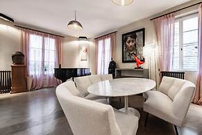Luxury 5BR House Close to the Arc de Triomphe