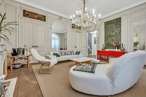 Luxury 5BR House Close to the Arc de Triomphe