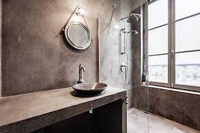 Luxury 5BR House Close to the Arc de Triomphe