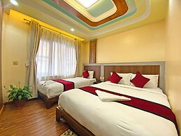 Hotel FIve Season Inn