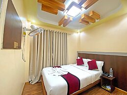Hotel FIve Season Inn