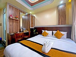 Hotel FIve Season Inn