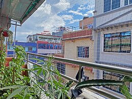 Hotel FIve Season Inn