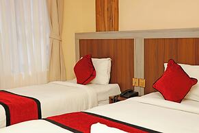 Hotel FIve Season Inn