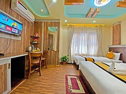 Hotel FIve Season Inn