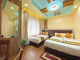 Hotel FIve Season Inn