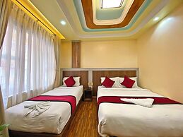 Hotel FIve Season Inn