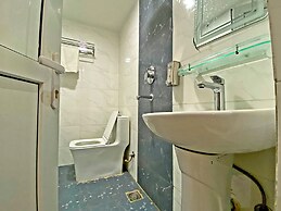 Hotel FIve Season Inn