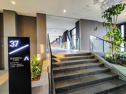 Axon Residence by Emily in Town