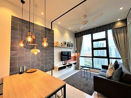 The Robertson Residences Free Gym & Pool