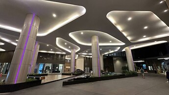 The Robertson Residences Free Gym & Pool