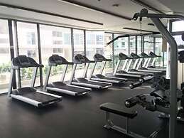 The Robertson Residences Free Gym & Pool