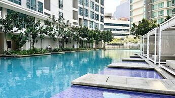 The Robertson Residences Free Gym & Pool