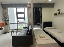 The Robertson Residences Free Gym & Pool