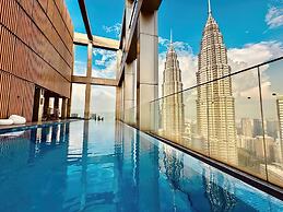 Tropicana The Residences KLCC Skypool