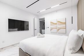Seaside Elegance - Luxury 3-BR in JBR