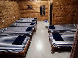 Sunny Guest House Hampi