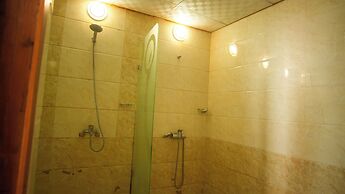 Bayankhad Star Lodge