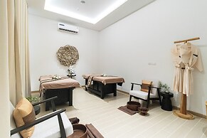 Sunshine Prestige Resort and Spa