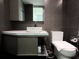 Expressionz Suites by Manhattan Group