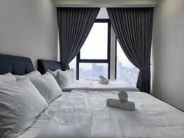 Expressionz Suites by Manhattan Group