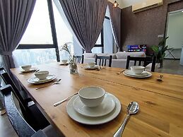 Expressionz Suites by Manhattan Group