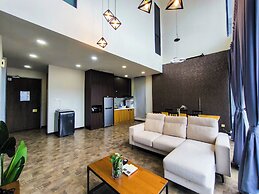 Expressionz Suites by Manhattan Group