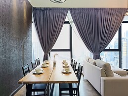 Expressionz Suites by Manhattan Group