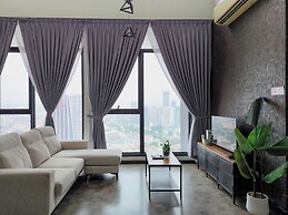 Expressionz Suites by Manhattan Group