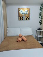 Cozy Quezon City Condo With Private Pool w Elevator Access