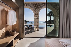 Alyria Sea Side Suites