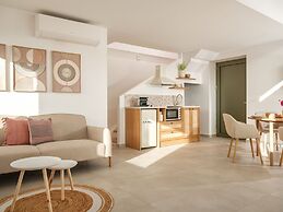 Alyria Sea Side Suites